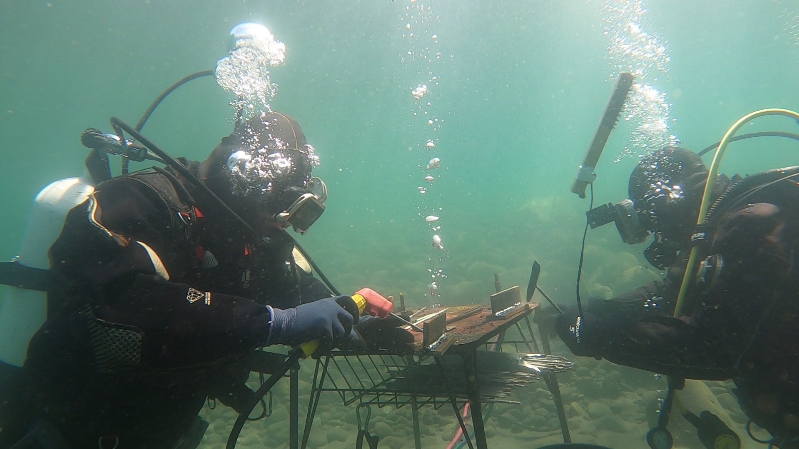 Poseidón UWS, la primera escuela itinerante de soldadura subacuática de Chile